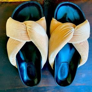 Chloe sandals
